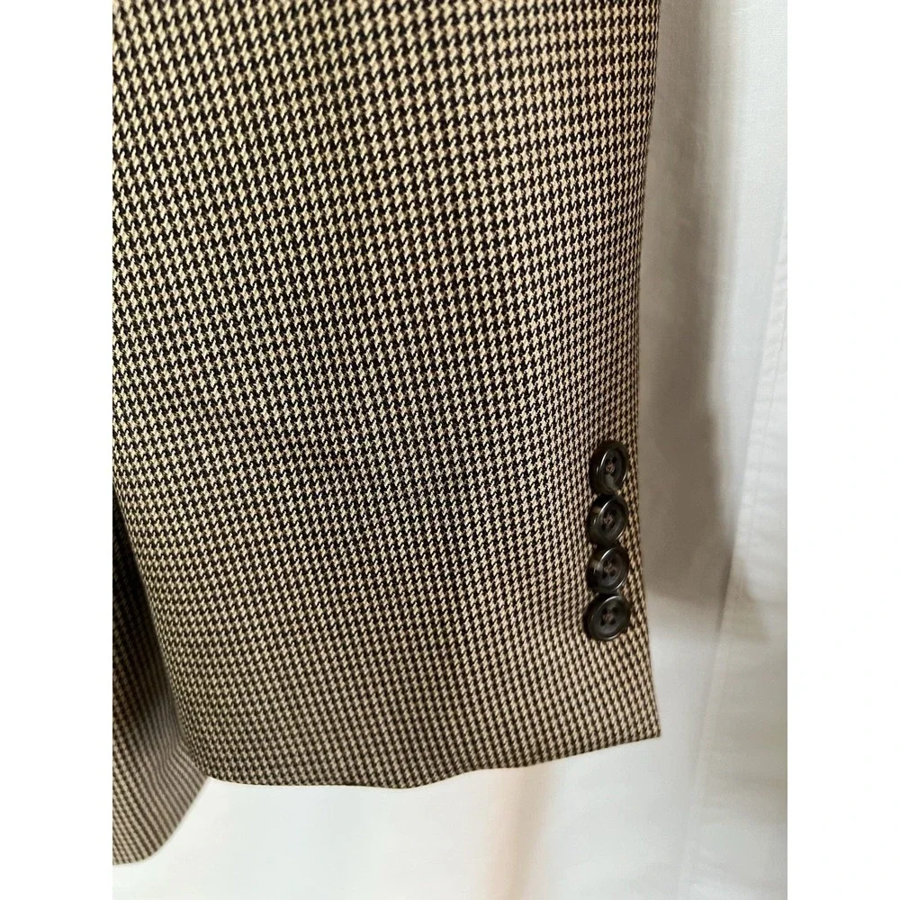 Jos A‎ Banks Brown and Tan Suit Jacket/ Sport Coat Men's Reg 42